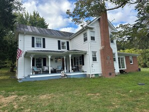 Exterior - Tranquil 3-bedroom house perfect for a relaxing stay in Thaxton (Thaxton)