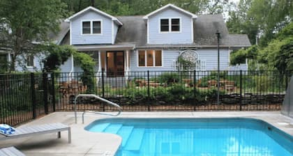 Catskill Rose Lodging & Dining