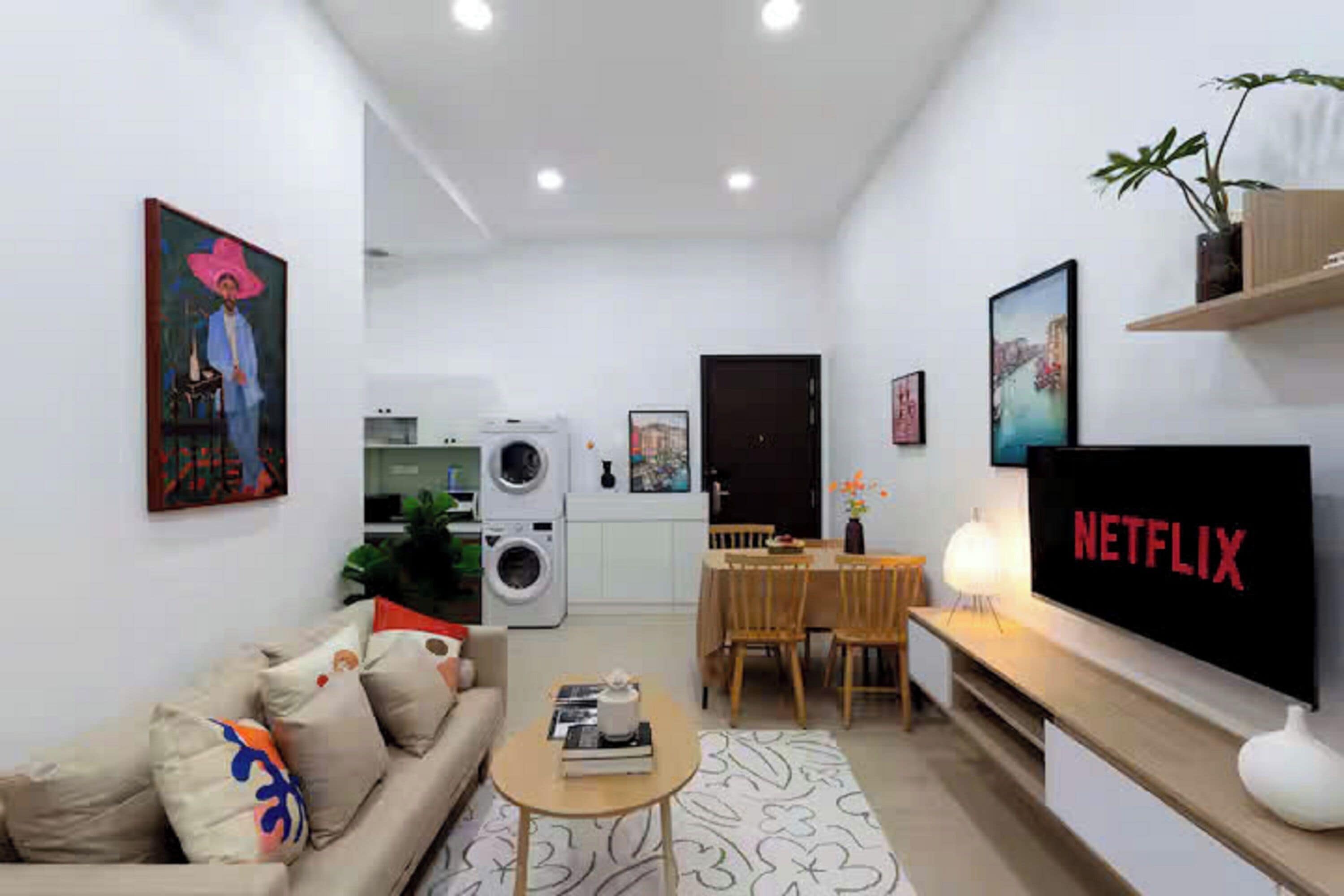 Royal-sviitti, 1 makuuhuone, club-loungen käyttöoikeus, kaupunkinäköala | Egyptinpuuvillaiset lakanat, ylelliset vuodevaatteet, untuvapeitot