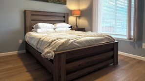 Fer et planche à repasser, Wi-Fi gratuit, draps fournis