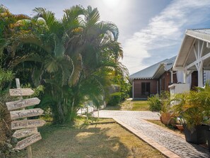 Property grounds - Bungalow Kaz Mendé in Sainte-Anne (Sainte-Anne)