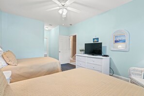 Iron/ironing board, travel cot, free WiFi, bed sheets