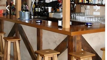 Bar (en la propiedad)