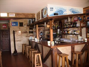 Bar (in der Unterkunft)