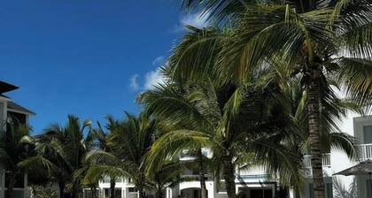 Enjoyable studio Suiteâą5 Pools AC Dominicus neighborhood by BozArrindell
