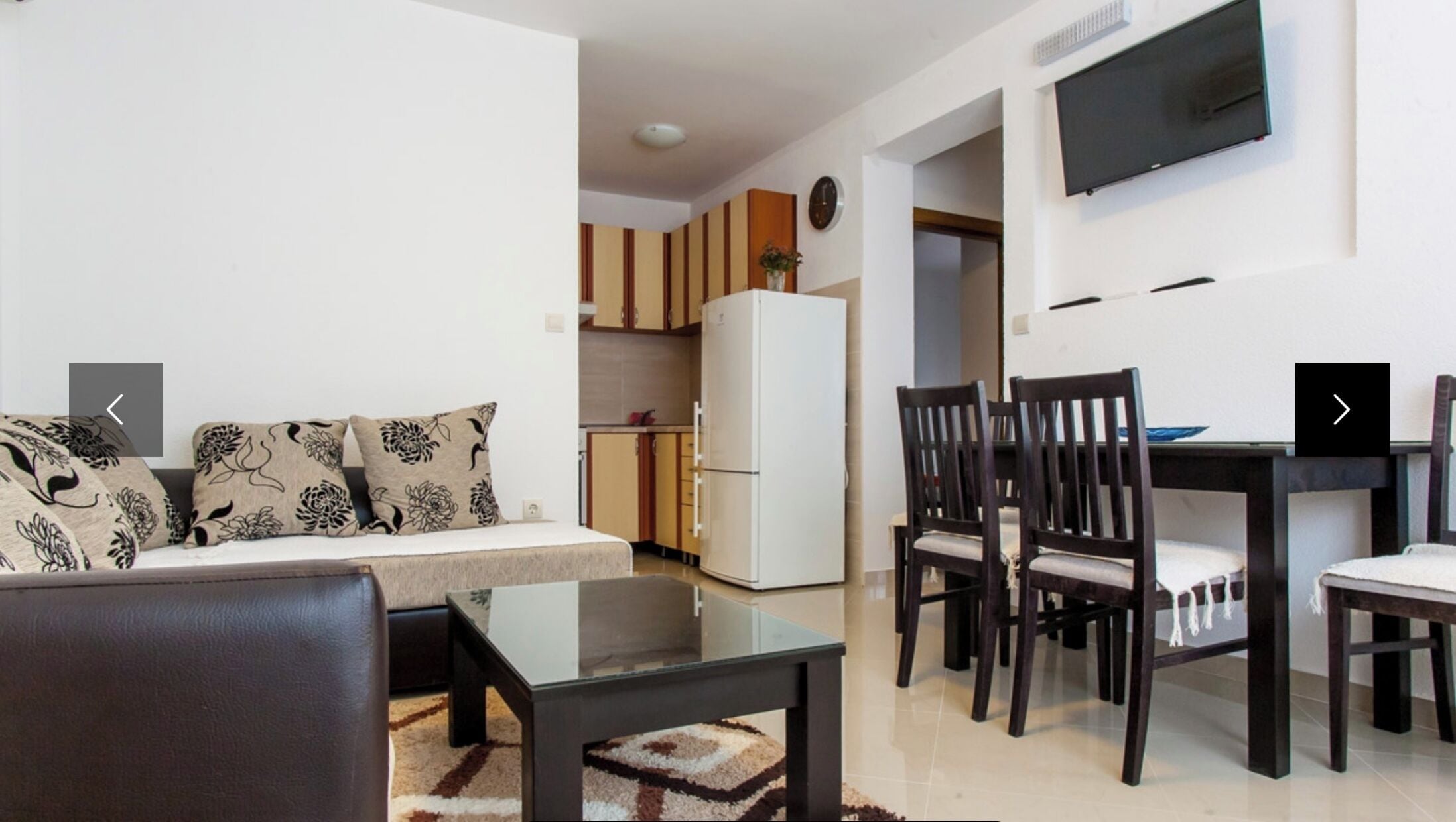 อพาร์ทเมนท์สำหรับครอบครัว | ครัวส่วนตัว | ตู้เย็นขนาดใหญ่, เตาอบ, เก้าอี้กินข้าวสำหรับเด็ก