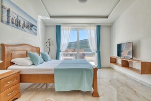 Penthouse, Balcony, Sea View | In-room safe, soundproofing, iron/ironing board, free WiFi - Apartments Ljubica  (Denovici)