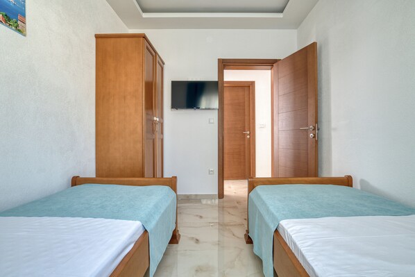 Penthouse, ban công, quang cảnh biển | Két bảo mật tại phòng, phòng cách âm, bàn ủi/dụng cụ ủi quần áo