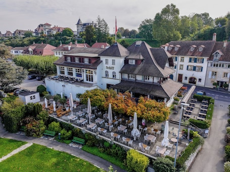 Exterior. Schiff am See