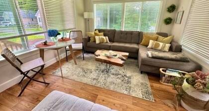 Seaglass Village 500 - Seaglass Village Gem