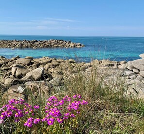 Sun-loungers - A house and its garden 3 km from a beautiful white sand beach (Cléder)