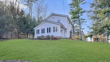 House, Multiple Beds (The Rosewood) | Exterior