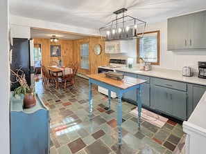 House, Multiple Beds (The Rosewood) | Private kitchen - The Rosewood (Bomoseen)