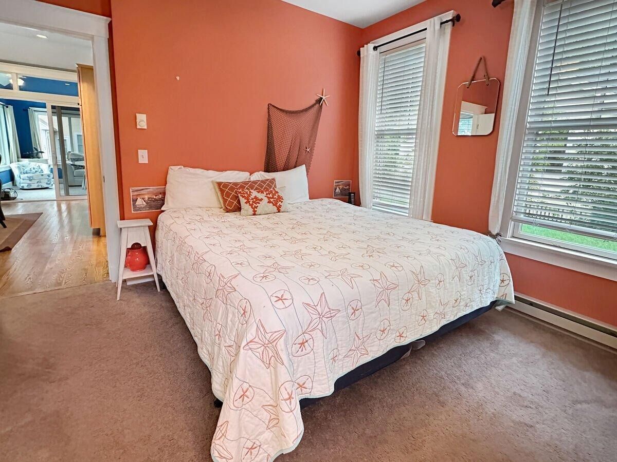 2 bedrooms