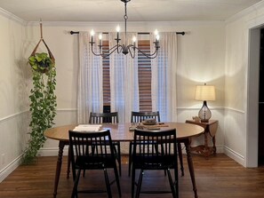 تناول الطعام