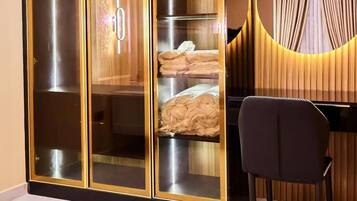 Standard Apartment | Room amenity