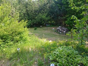 Property grounds - The ideal place to disconnect from everyday life, calm and zen, it's all here! (Chertsey)