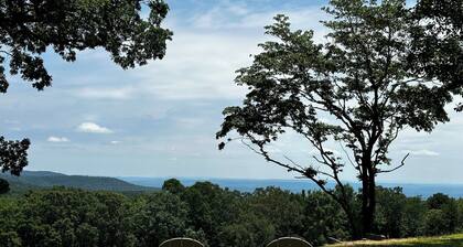 New Iron Mt. Forge Cabin! Spectacular Views! Fire Pit!