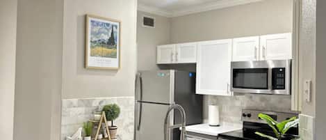 Microwave, oven, stovetop, dishwasher