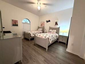 ハウス ベッド (複数台) プライベートプール | 高級寝具、セーフティボックス (室内)、客室ごとに異なる装飾、客室ごとに異なるインテリア