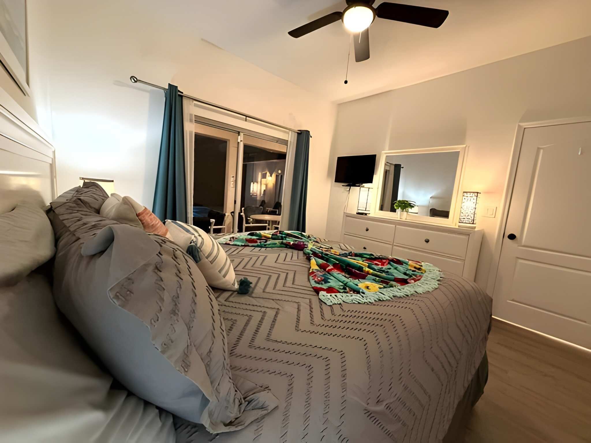 Premium bedding, individually decorated, individually furnished, desk