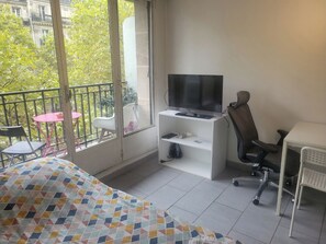 Fer et planche à repasser, Wi-Fi, draps fournis