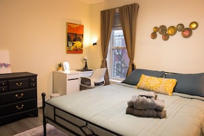 2 Schlafzimmer, Bügeleisen/Bügelbrett, Reisekinderbett, kostenloses WLAN