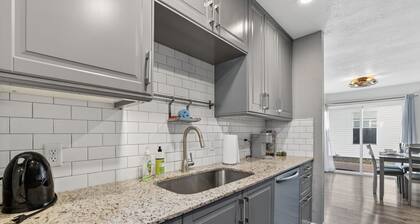 Brookhollow Bicycle House