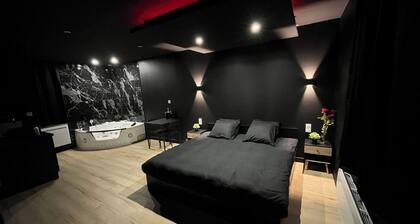 Black Room
