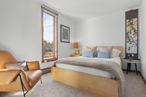2 bedrooms, desk, iron/ironing board, free WiFi - RMR: Alpine Fir 722 Condo in The Aspens/Wilson, WY (Wilson)
