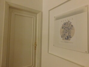 Triple Room, Balcony, City View | Desk, free WiFi - Casa EStia (Naples)