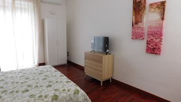 Bàn, truy cập Internet không dây miễn phí