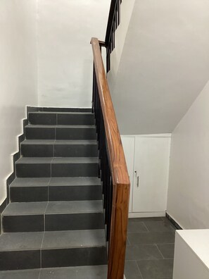 Interior - Cosy 3-bedroom apartment with AC, Equipped kitchen & Wifi in Ogba, Ikeja, Lagos (IJAIYE, Ogba)