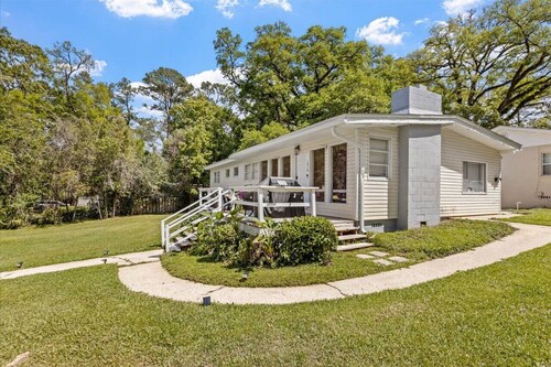 The Winston - Stylish 4 Bedroom Home