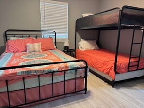 Internet, bed sheets