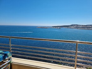 Property grounds - Modern apartment near beach with terrace (L'Escala)