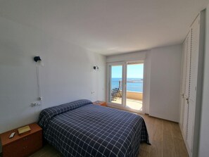 2 bedrooms, free WiFi - Comfortable apartment in L'Escala near the beach (L'Escala)