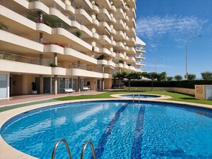 Pool - Comfortable apartment in L'Escala near the beach (L'Escala)