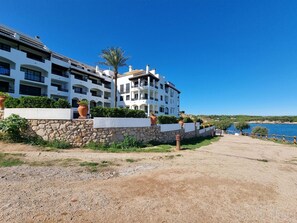Exterior - Charming apartment with private terrace and pool in L'Escala (L'Escala)