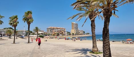 In StrandnÀhe