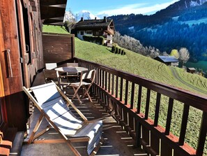 Outdoor dining - Charming T4 duplex for 6 people in Grand-Bornand (Le Grand-Bornand)