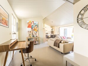 TV - House for 6 near beach in La Flotte (La Flotte)
