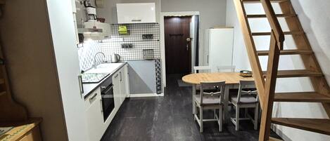 Fridge, microwave, dishwasher