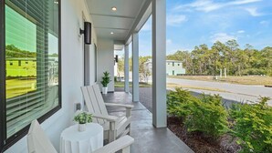 Terrace/patio - Luxury Home, Sleeps 16, Palm & Pearl, Pool, Inlet Beach (Inlet Beach)