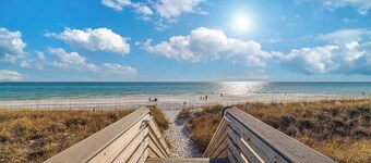 Luxury Home | Sleeps 16 | Palm & Pearl | Pool | Inlet Beach