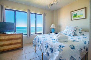 4 Schlafzimmer, Bügeleisen/Bügelbrett, WLAN, Bettwäsche