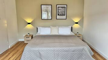 Comfort Apartment, Non Smoking, Courtyard View