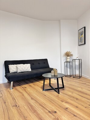 Apartamento Confort, no fumadores, vistas al patio | Zona de estar