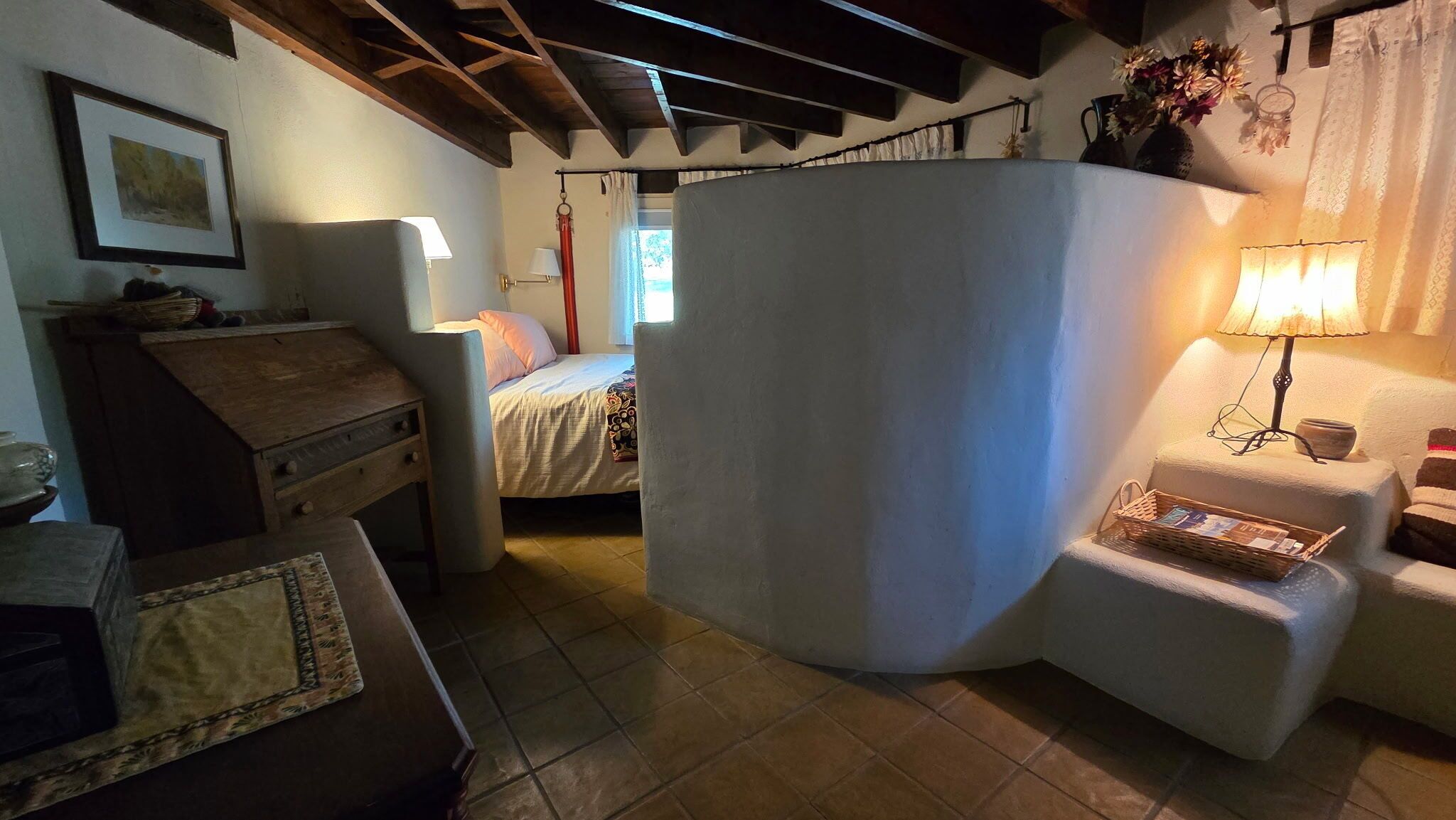 3 slaapkamers, een strijkplank/strijkijzer, gratis wifi, beddengoed