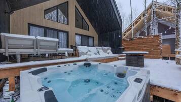 Idromassaggio all'aperto